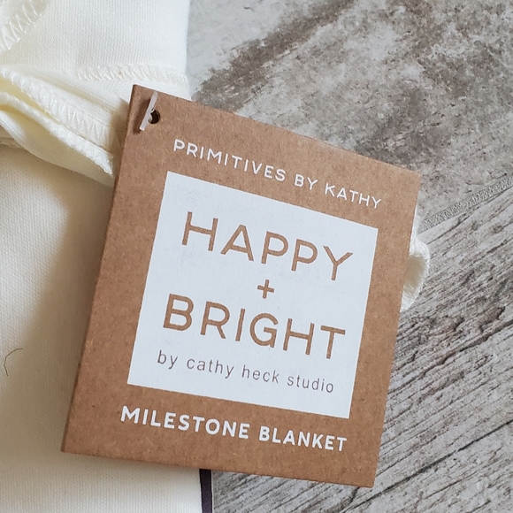 NEW Baby Milestone Month Blanket - Picture 2 of 5